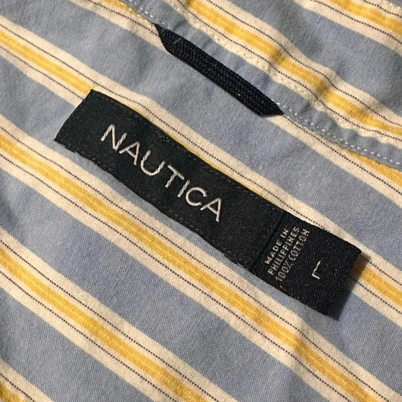 Nautica Long Sleeve Button Down. SZ Large. Breast Pocket. Blue And Yellow Stripe - Picture 6 of 6